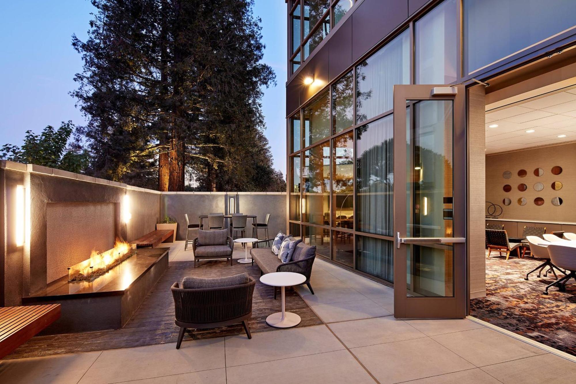 AC Hotel by Marriott San Jose Santa Clara Exterior foto